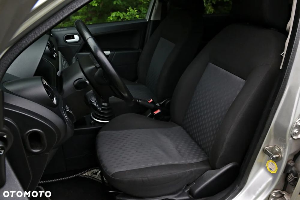 Ford Fiesta 1.4 - 30