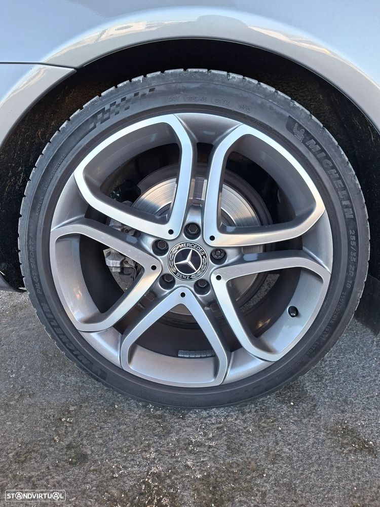 Mercedes-Benz E 250 CDI Avantgarde BlueEfficiency Auto. - 17