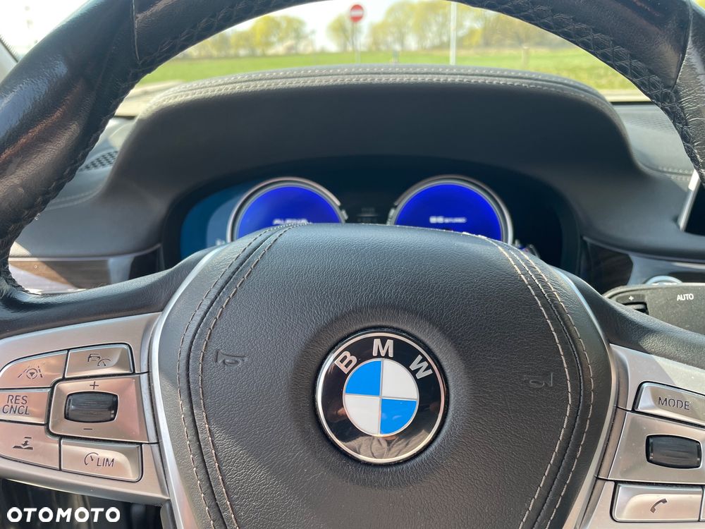BMW Seria 7 730d xDrive - 15