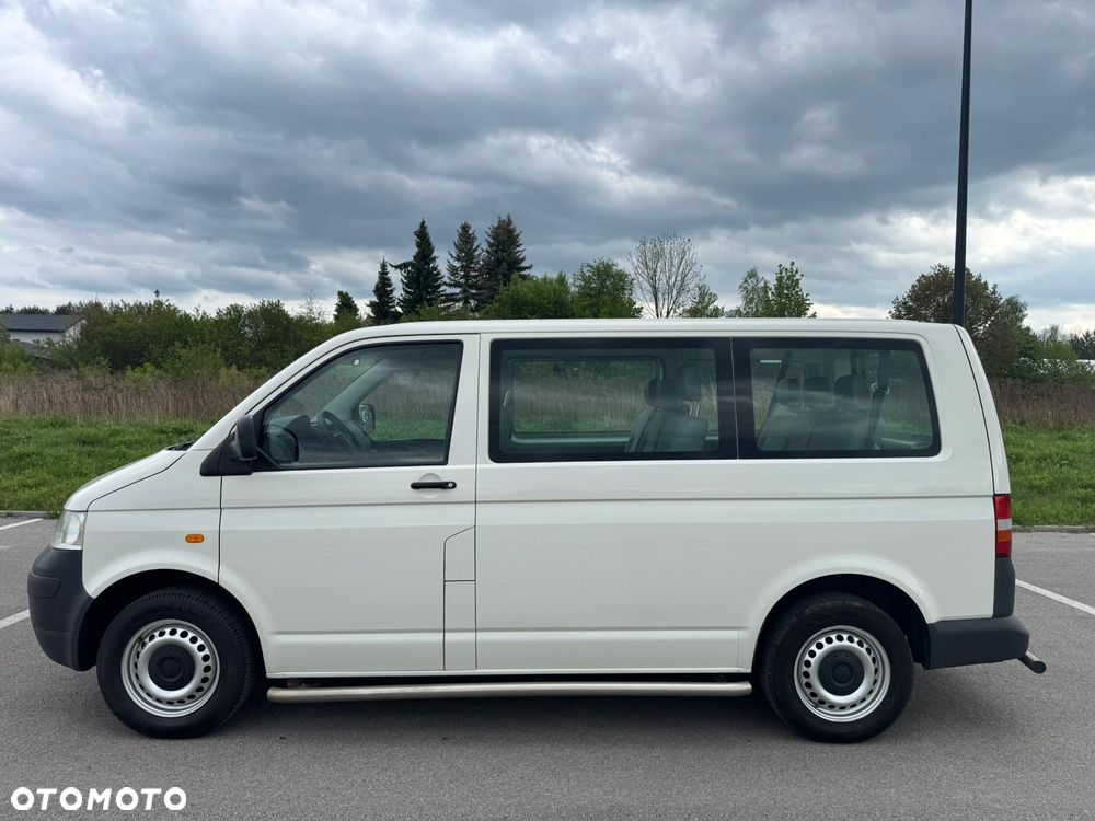 Volkswagen Transporter - 8