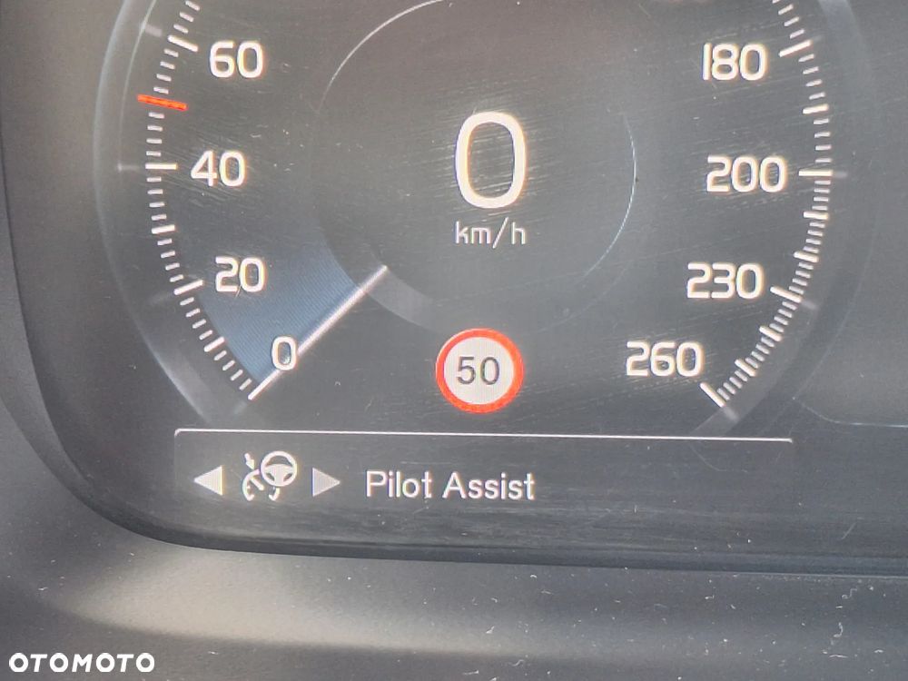 Volvo V90 - 35