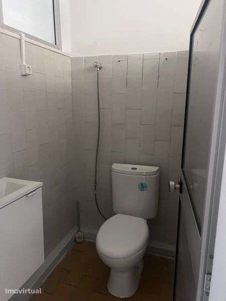 Armazém / Espaço de Logística para Alugar | Charneca da Caparica - Grande imagem: 5/10