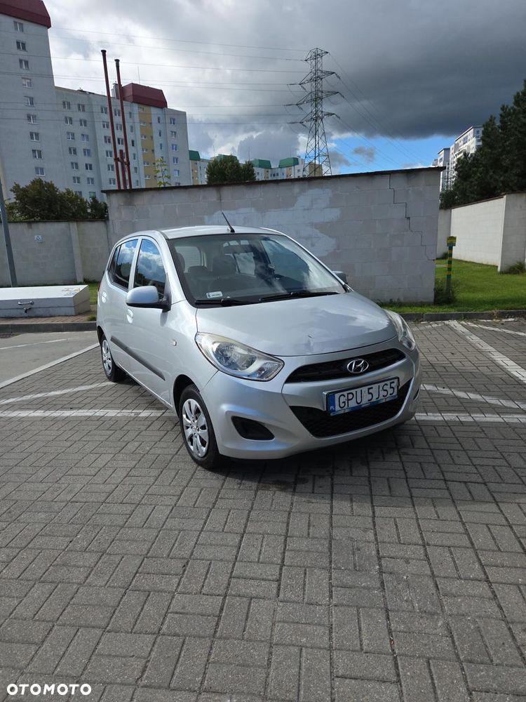 Hyundai i10