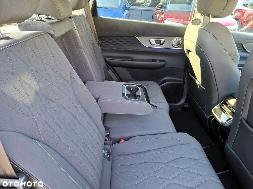 Chery Tiggo 8 1.5 T-GDI Super Hybrid Comfort DCT - 33