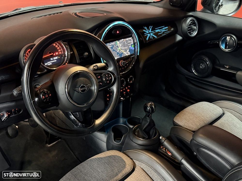 MINI Cabrio One Sidewalk Special Edition - 10