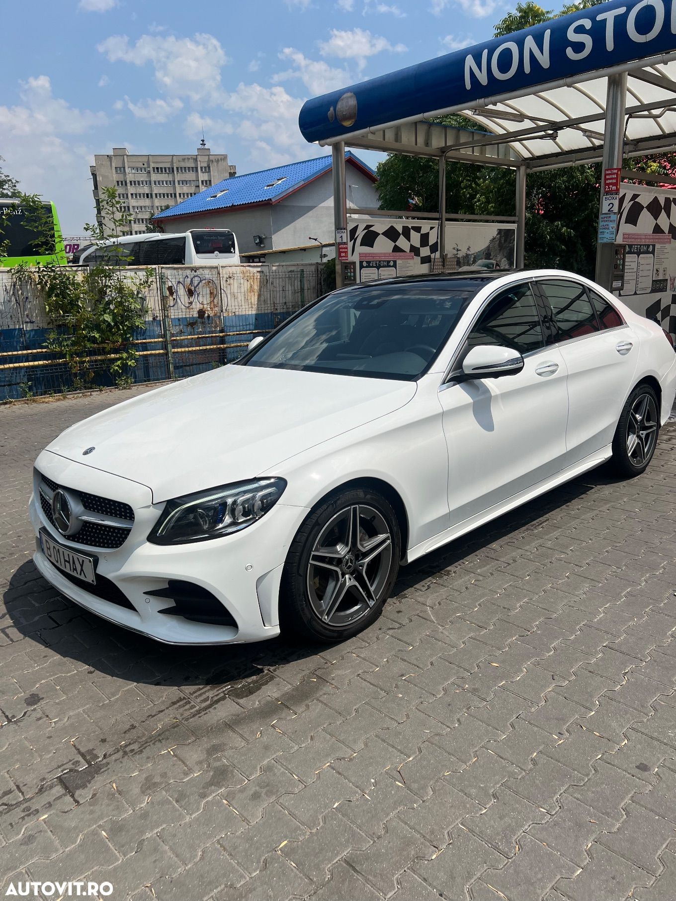Mercedes-Benz C - 1