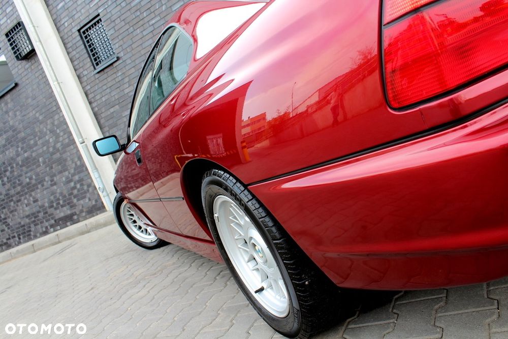 BMW Seria 8 - 28
