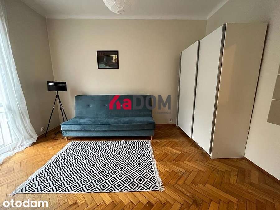 Kawalerka w centrum! Ul. Koszykowa 1
