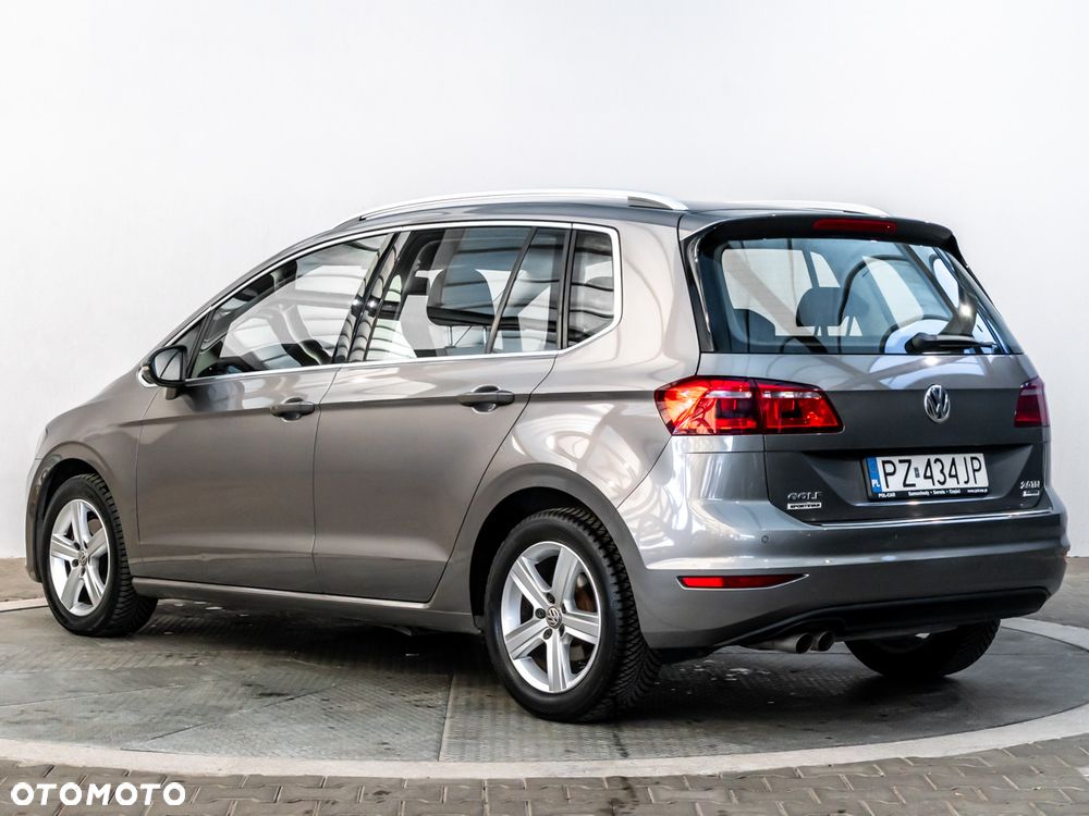 Volkswagen Golf Sportsvan 2015 photo 4