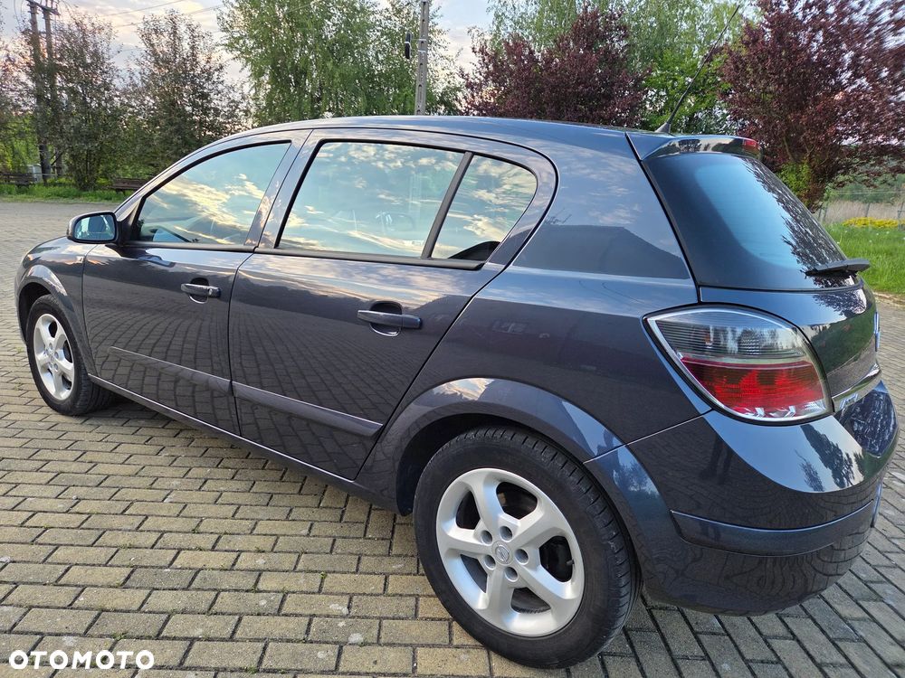 Opel Astra 1.6 Selection - 12