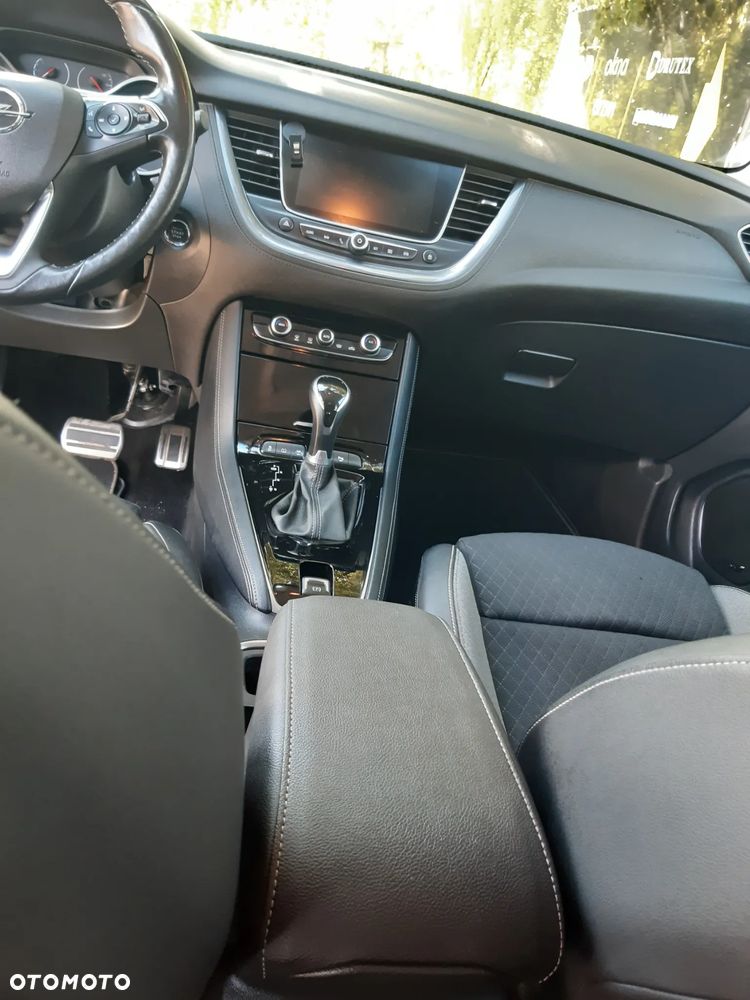 Opel Grandland X 1.2 Start/Stop Automatik Design Line - 24