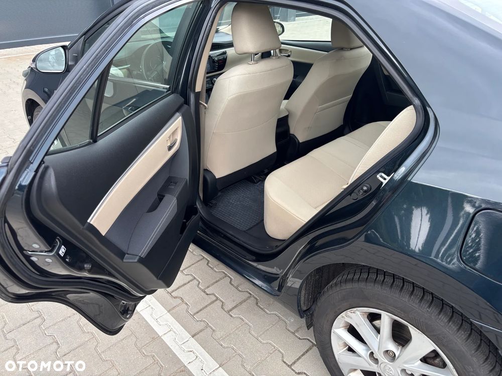 Toyota Corolla 1.6 Premium - 13