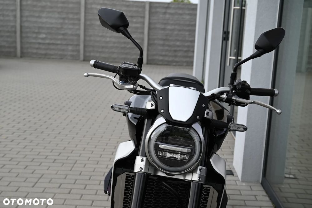 Honda CB - 6