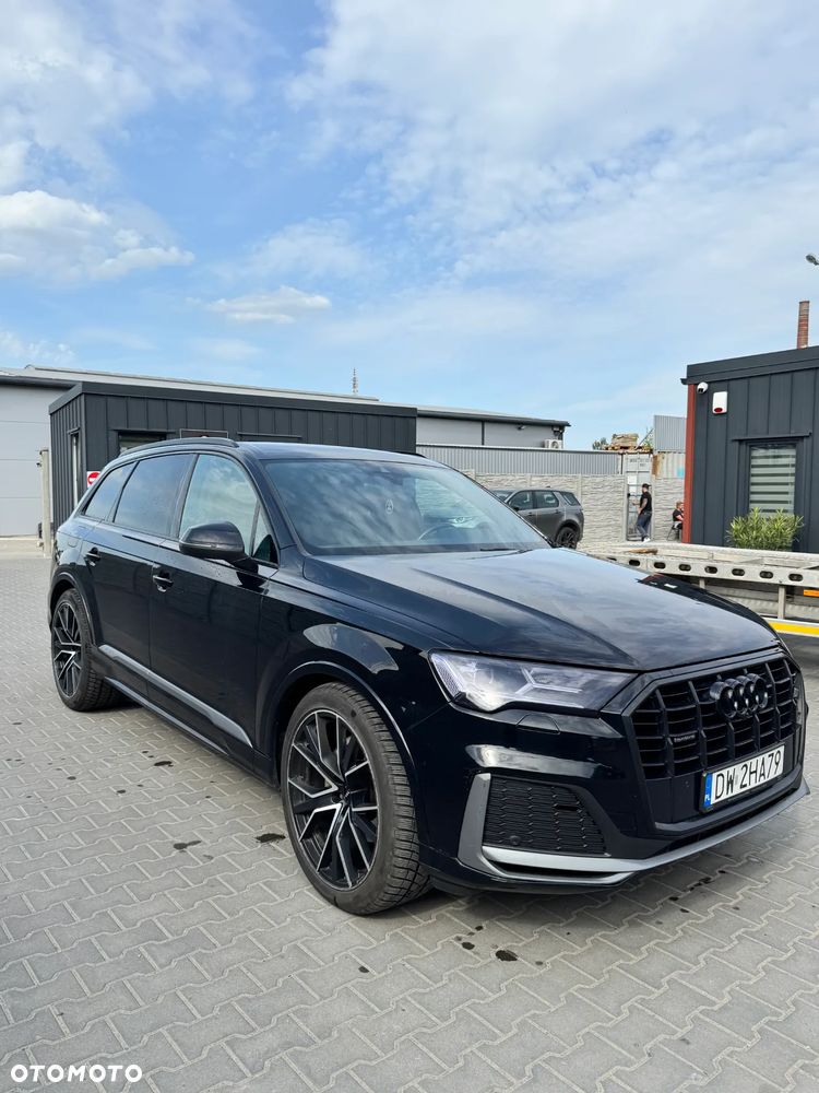 Audi Q7 - 7