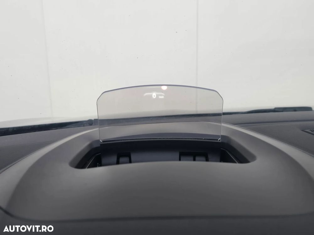 Renault Megane ENERGY TCe 130 BOSE EDITION - 15