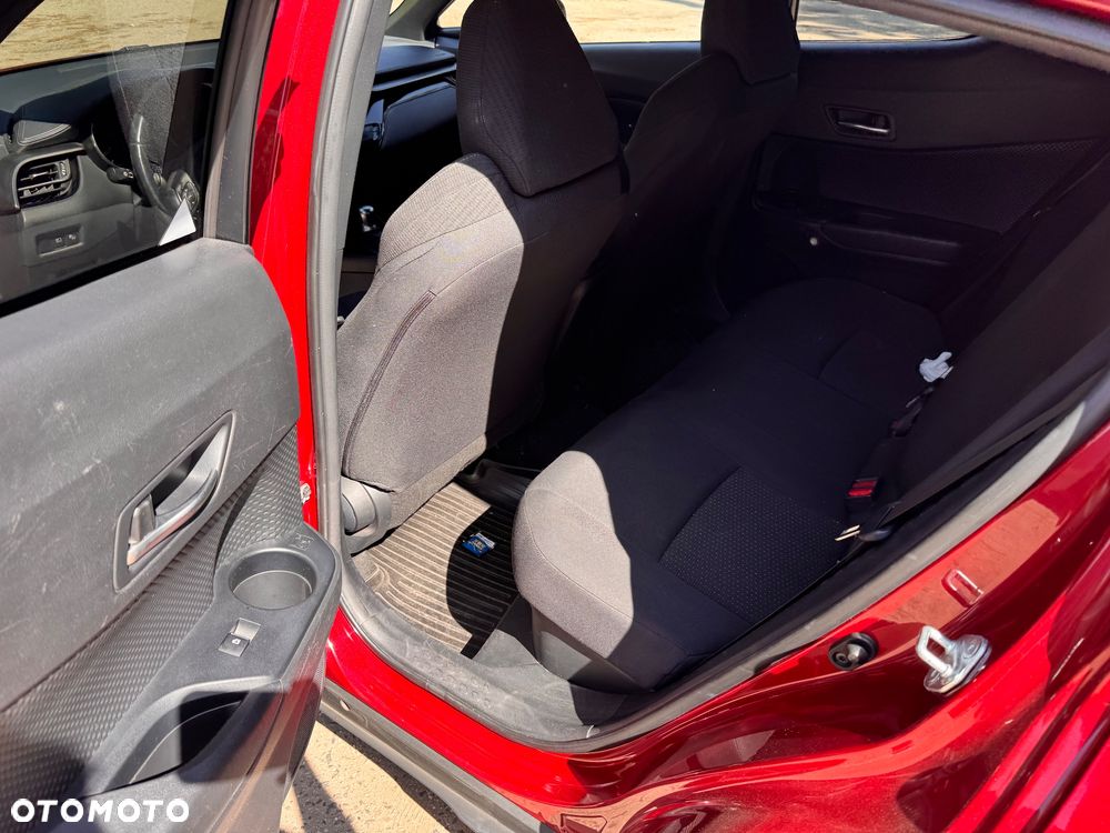 Toyota C-HR - 12
