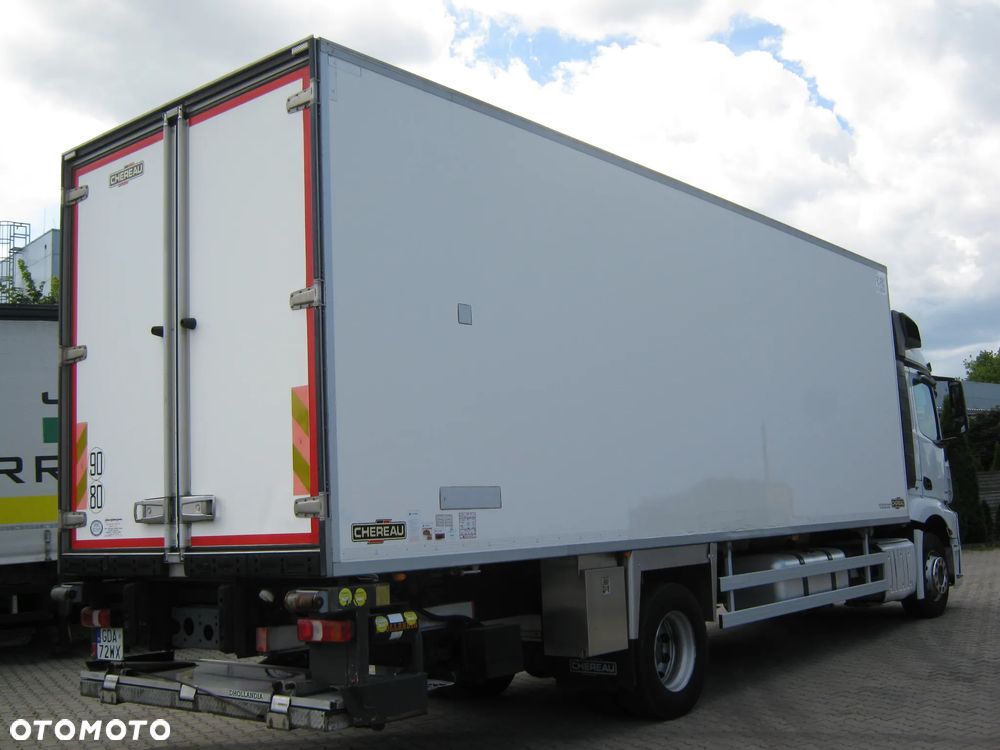 Mercedes-Benz ACTROS - 4