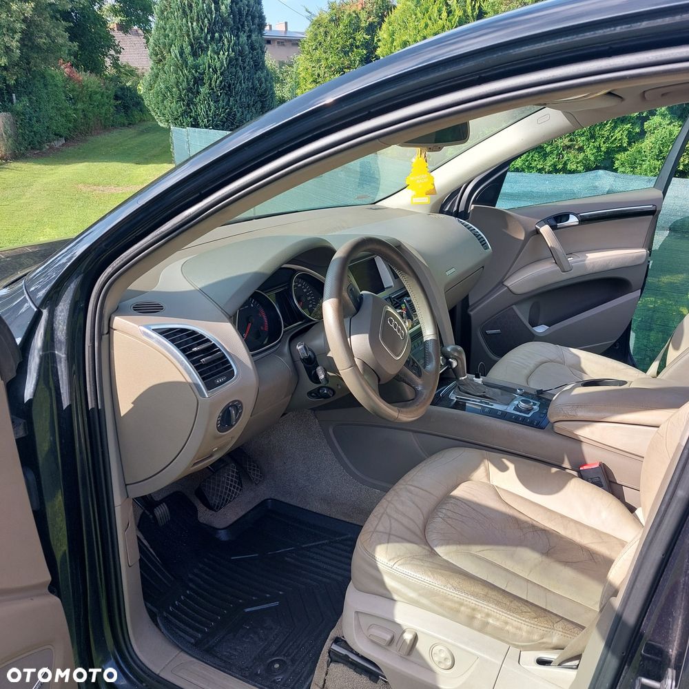 Audi Q7 - 5