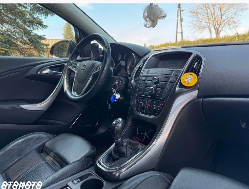 Opel Astra 2.0 CDTI Cosmo - 12