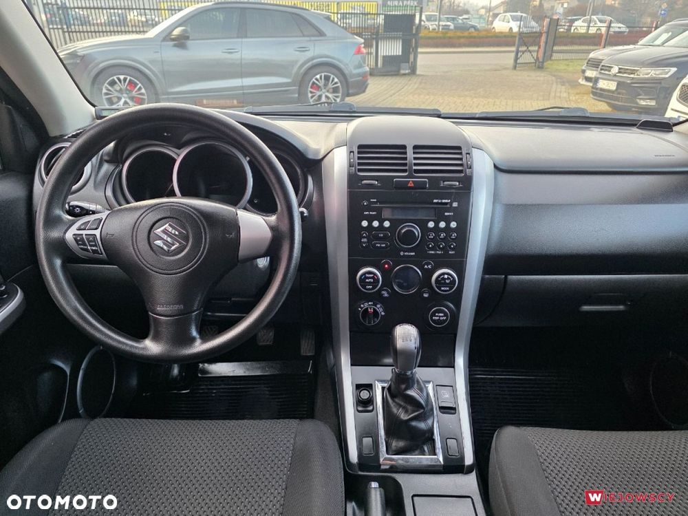 Suzuki Grand Vitara - 19