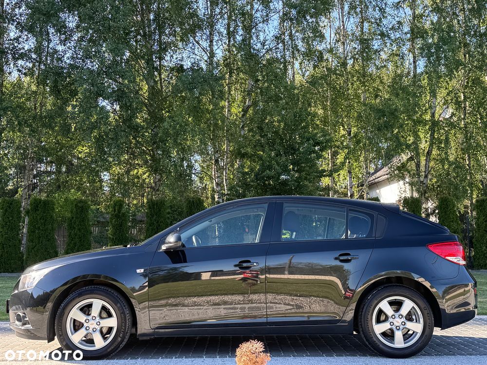 Chevrolet Cruze 1.8 LT+ - 21