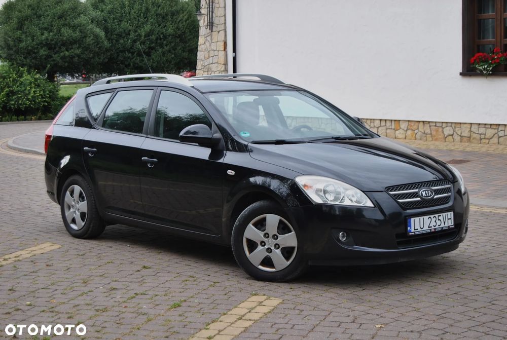 Kia Ceed 1.4 Comfort - 2