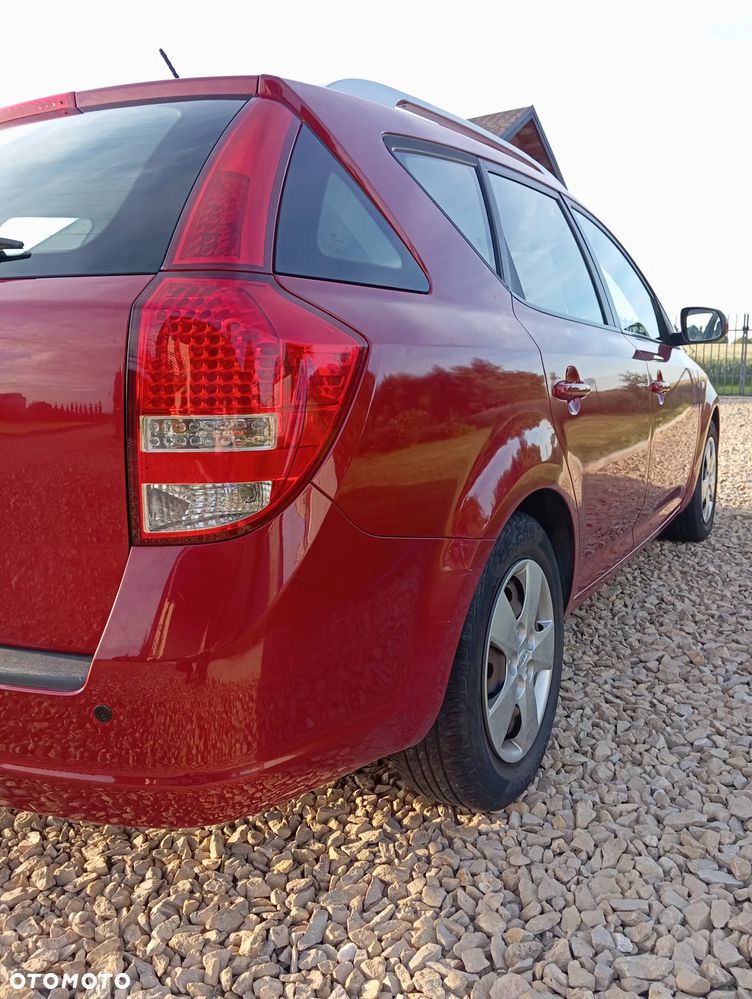 Kia Ceed 1.4 CVVT Attract - 6