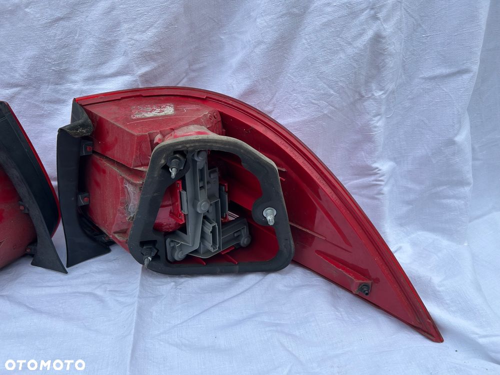 Komplet lamp tylnych VW Golf V kombi oryginał Europa - 6