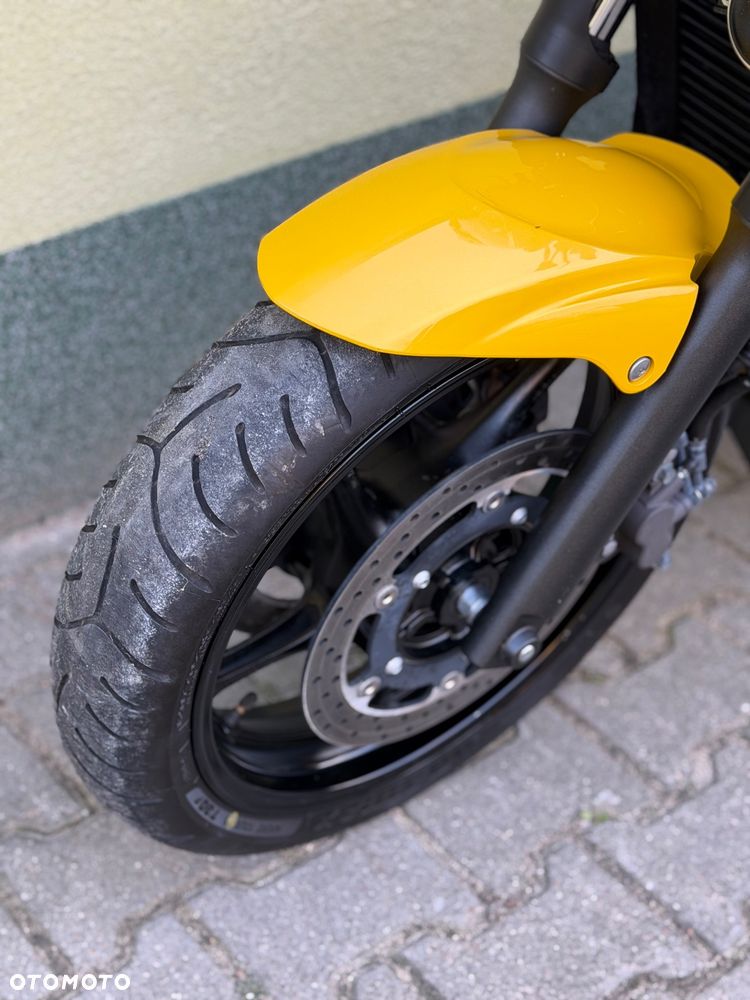 Yamaha XJ - 28