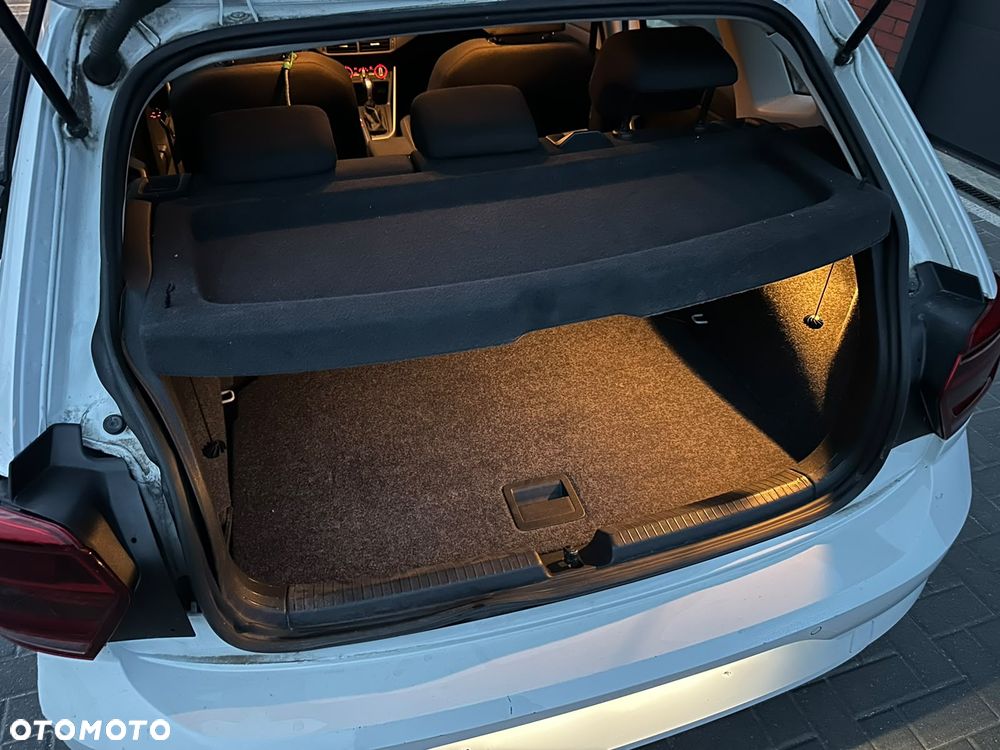 Volkswagen Polo 1.0 TSI DSG OPF Highline - 25