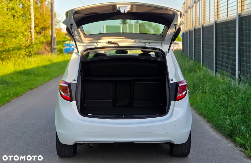 Opel Meriva 1.4 T Essentia S&S - 39
