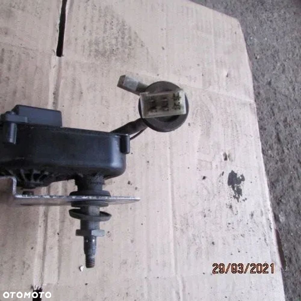 LIGIER X-TOO SILNICZEK WYCIERACZEK PRZÓD - 3