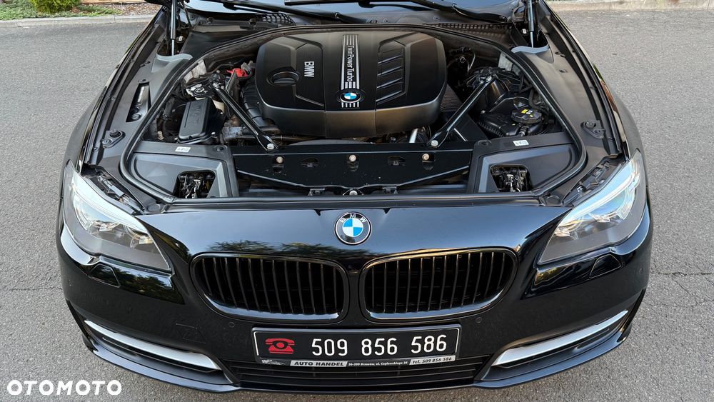 BMW Seria 5 525d Touring Modern Line - 37
