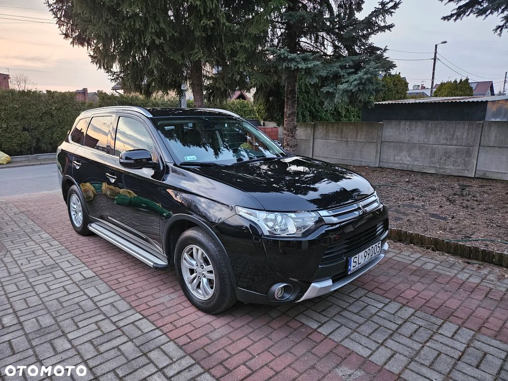Mitsubishi Outlander 2.0 Intense + 4WD CVT - 1