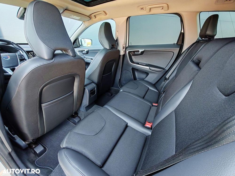Volvo XC 60 - 16