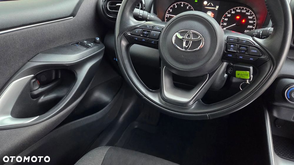 Toyota Yaris 1.5 Comfort - 16