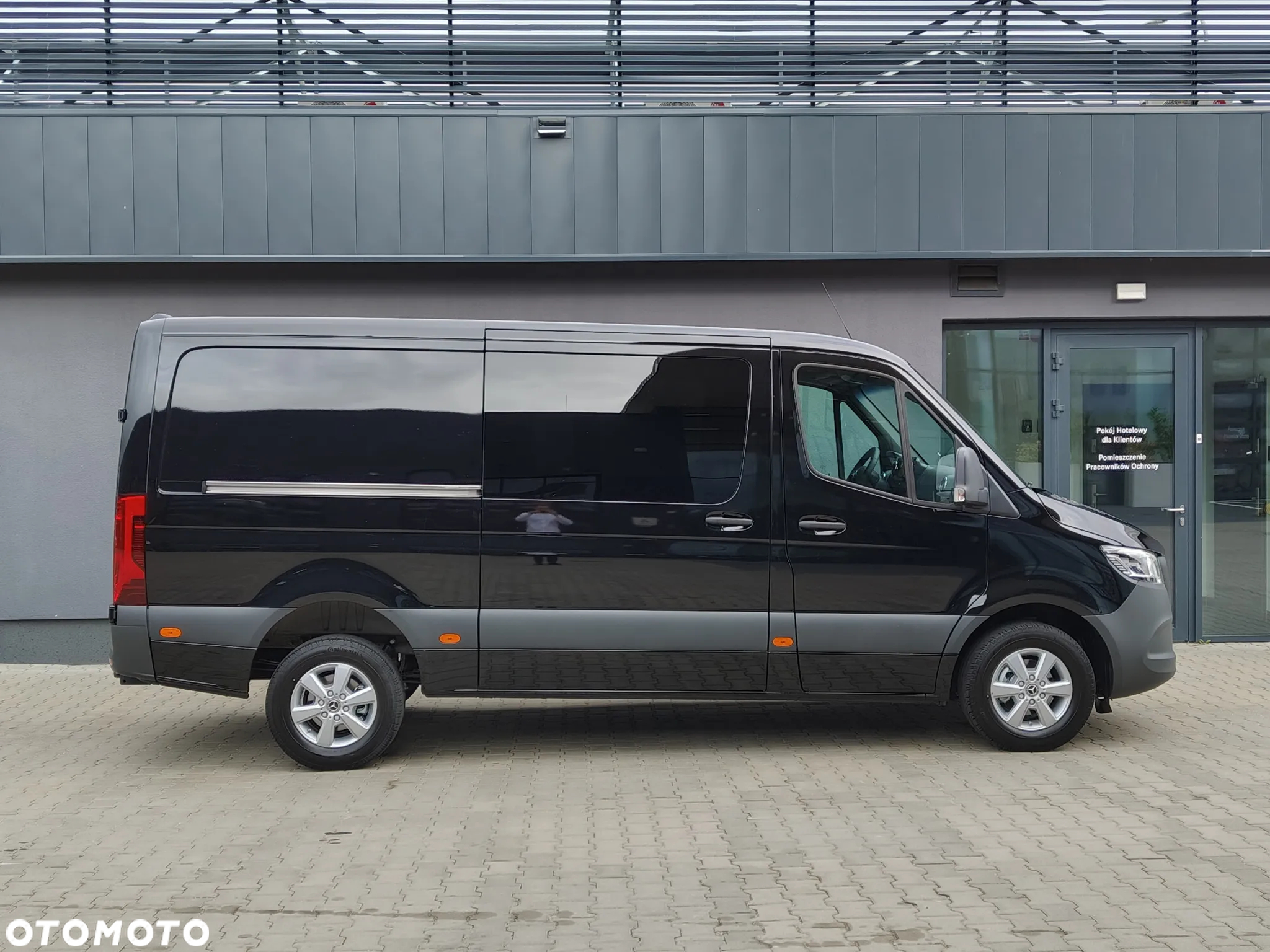 Mercedes-Benz Sprinter - 8