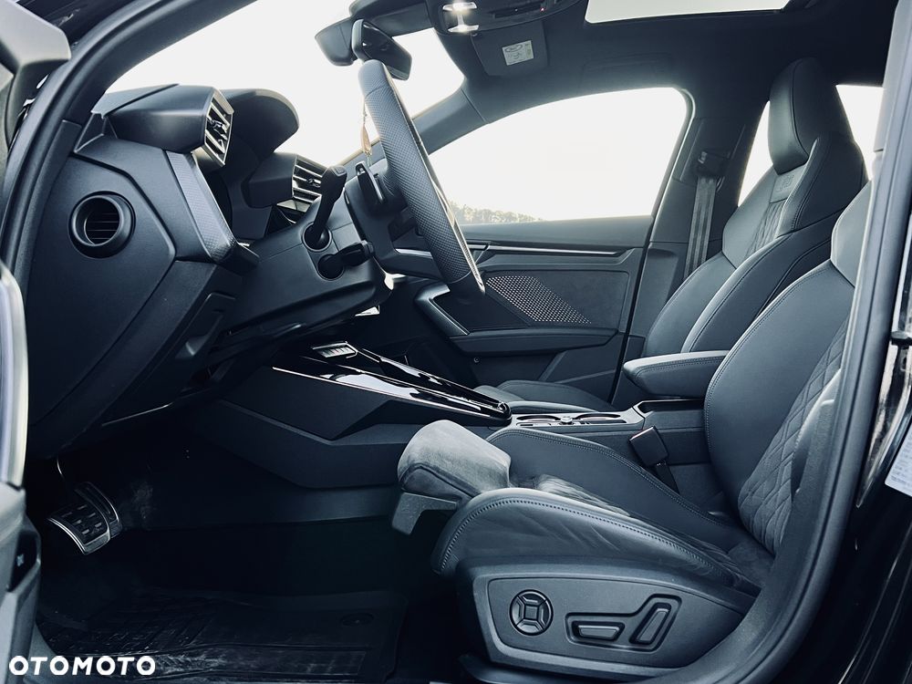 Audi RS3 Sportback - 10