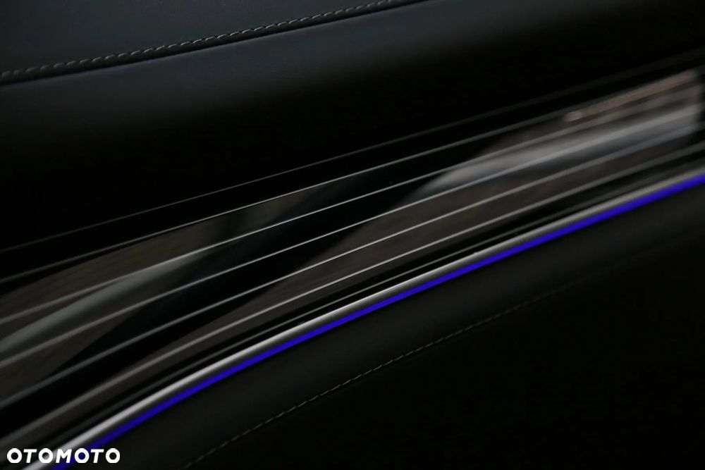 Mercedes-Benz GLS - 28