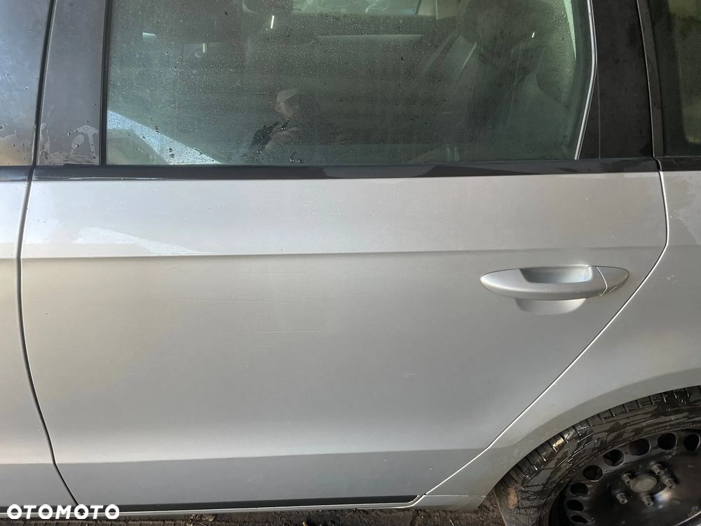 VW PASSAT B7 KOMBI DRZWI LEWE PRAWE PRZOD TYL SREBRNE LA7W - 2