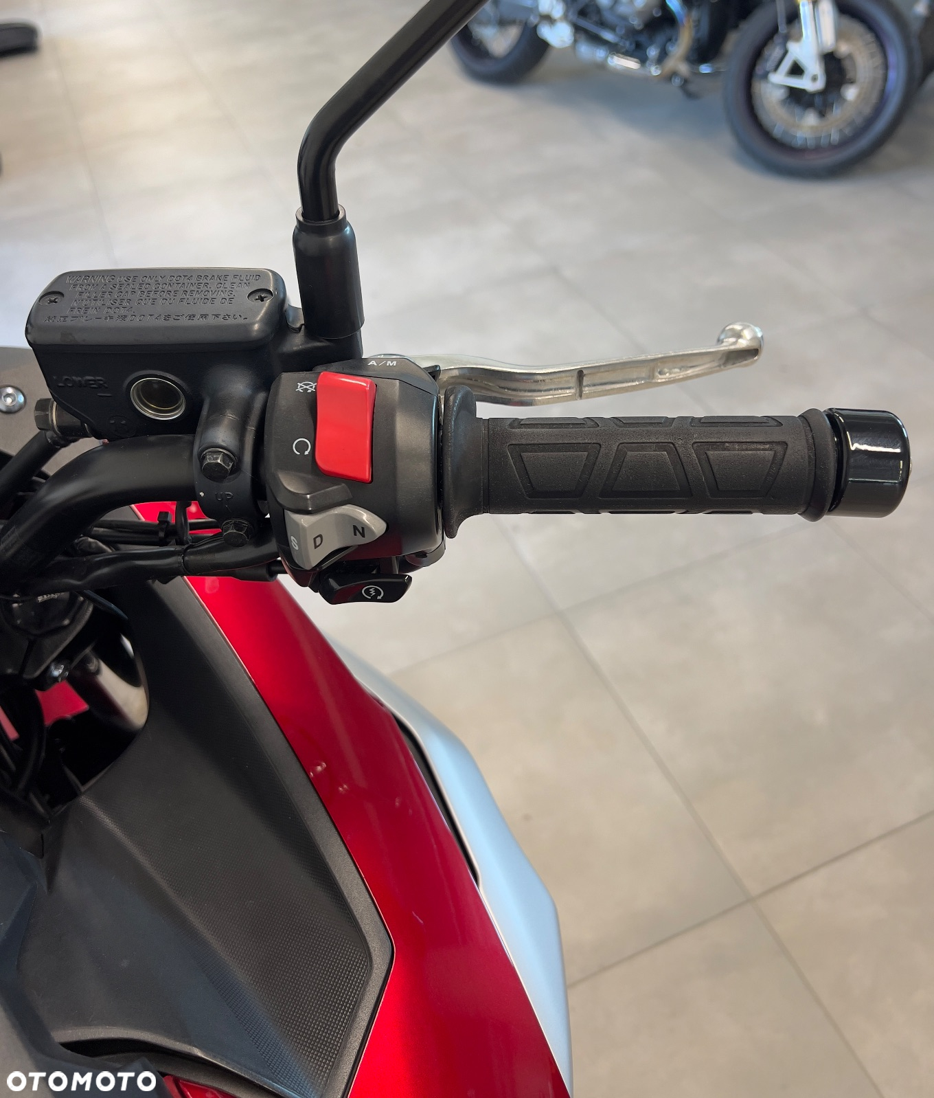 Honda NC - 12