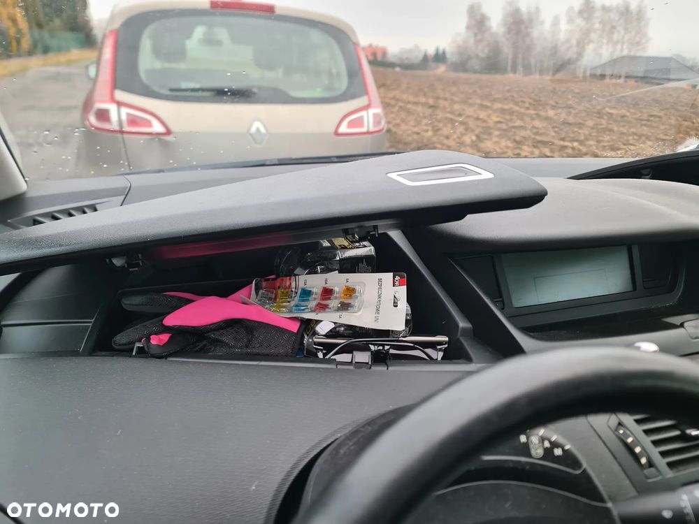 Citroën C4 Picasso - 21