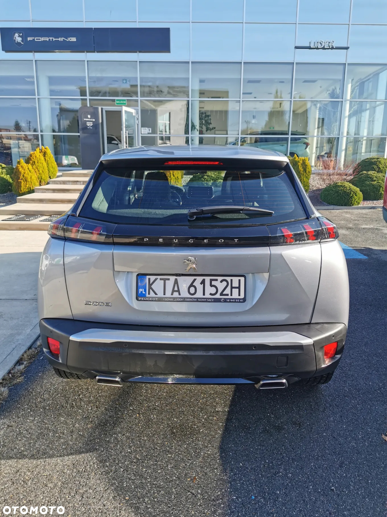Peugeot 2008 1.2 PureTech Active Pack S&S EAT8 - 5