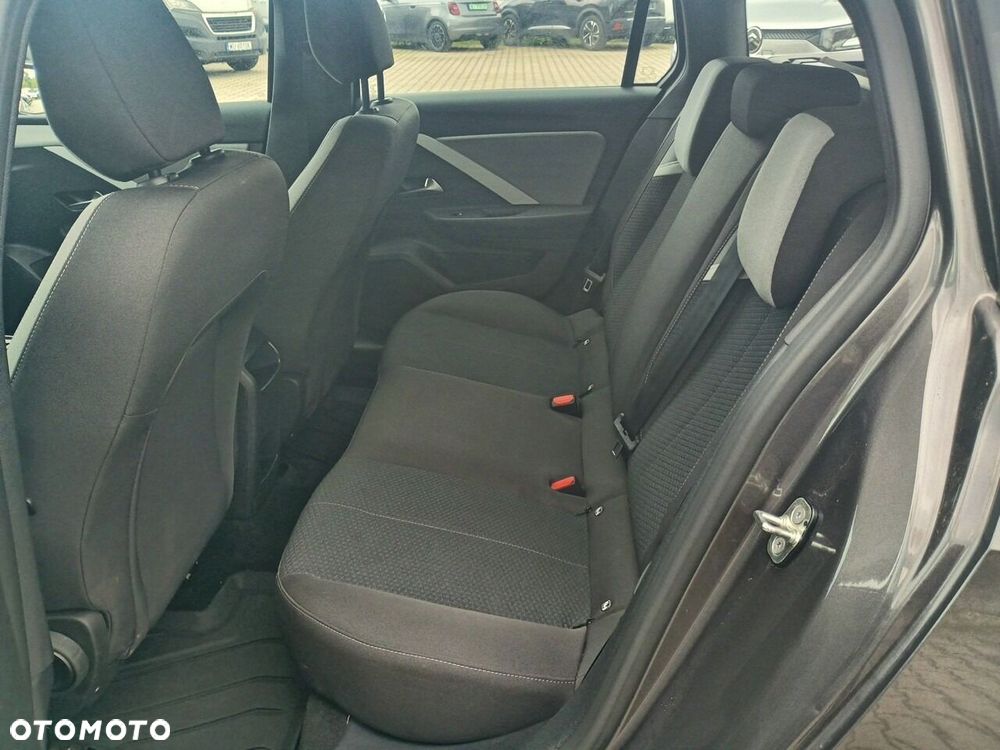 Opel Astra - 10