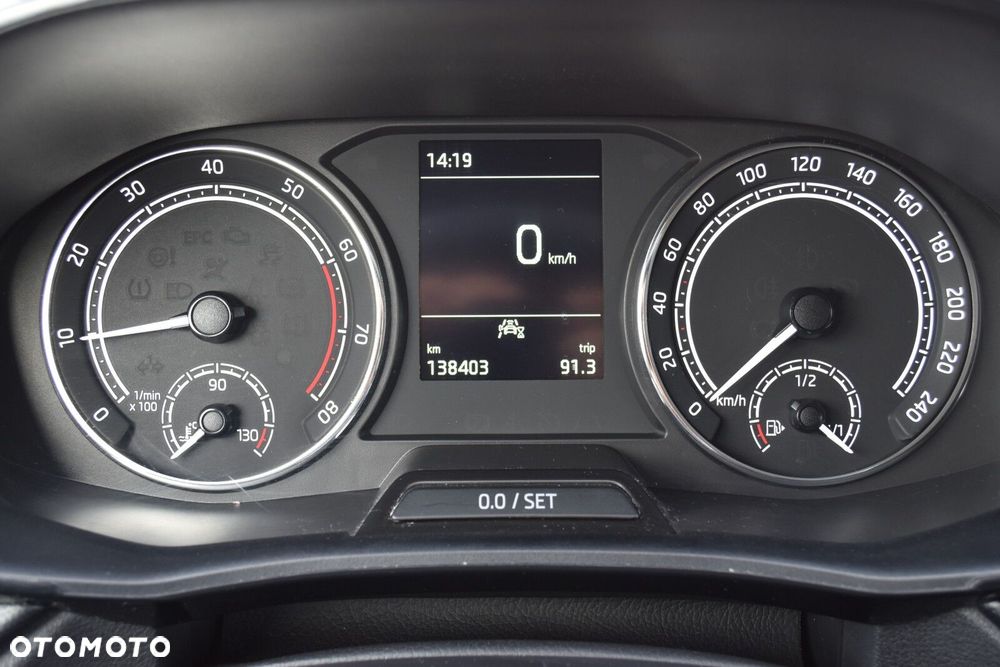 Skoda Fabia 1.0 Ambition - 12