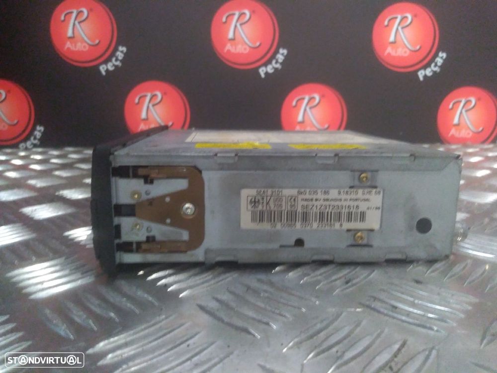 Radio Seat Ibiza Ii (6K1) - 1