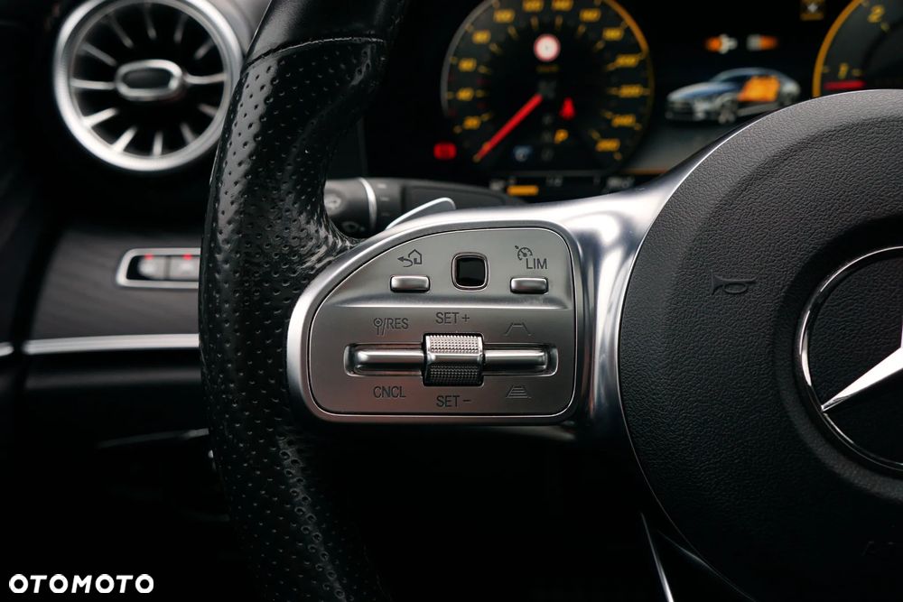 Mercedes-Benz CLS 300 d 9G-TRONIC AMG Line - 29