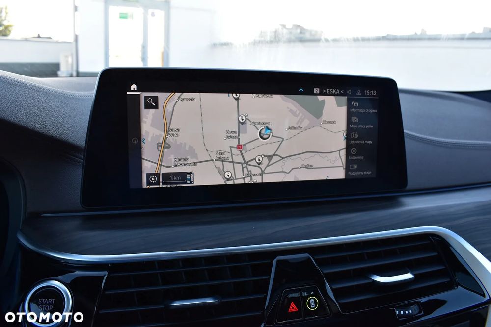 BMW Seria 5 530e iPerformance xDrive Luxury Line sport - 32