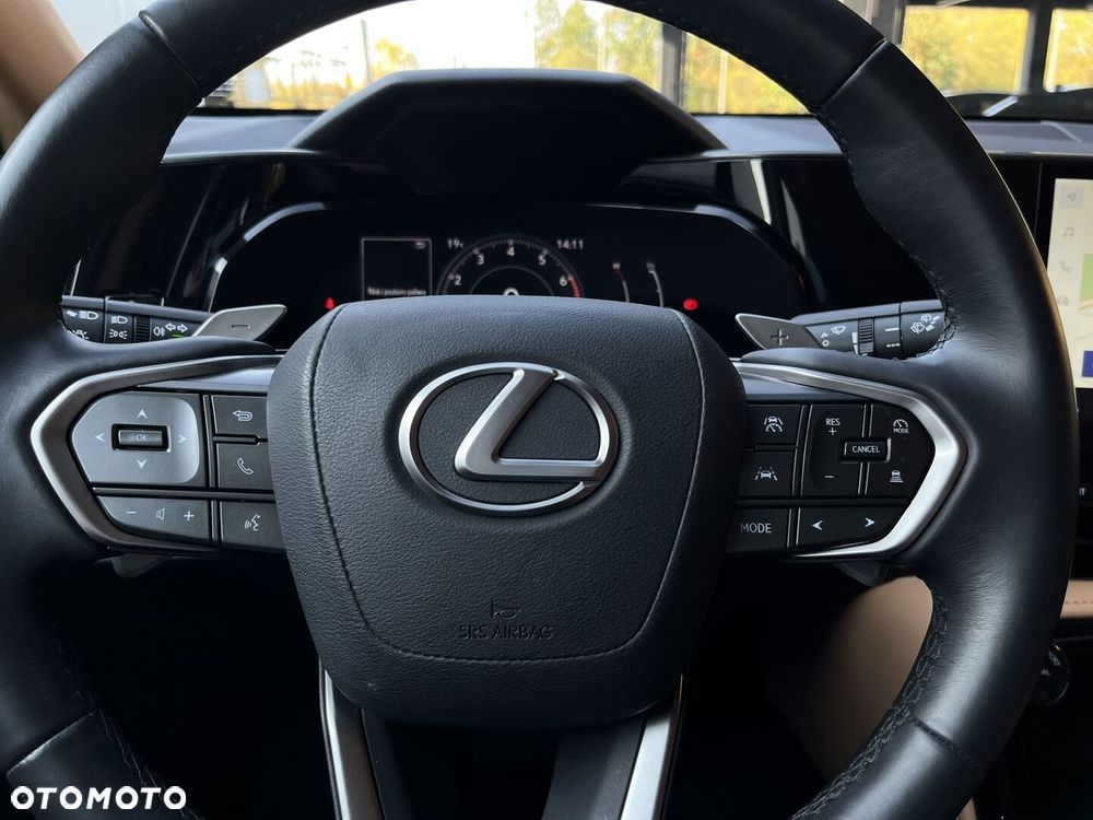 Lexus NX 350h Prestige 2WD - 36