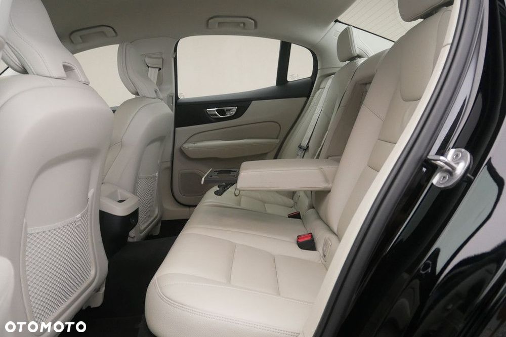 Volvo S60 - 15